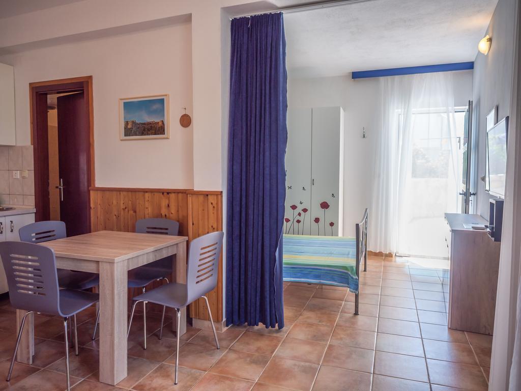 Apartments Viskovic Hvar Town Ruang foto